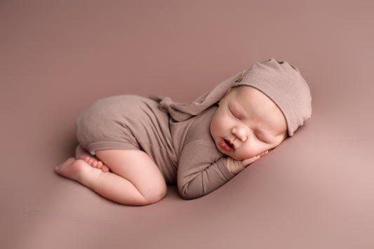 DUSTY LILAC backdrop, wrap, outfit, hat